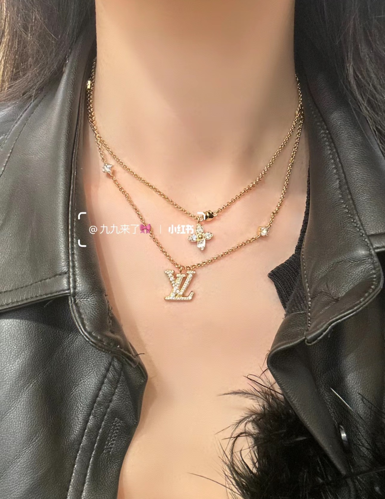 LV necklace-38