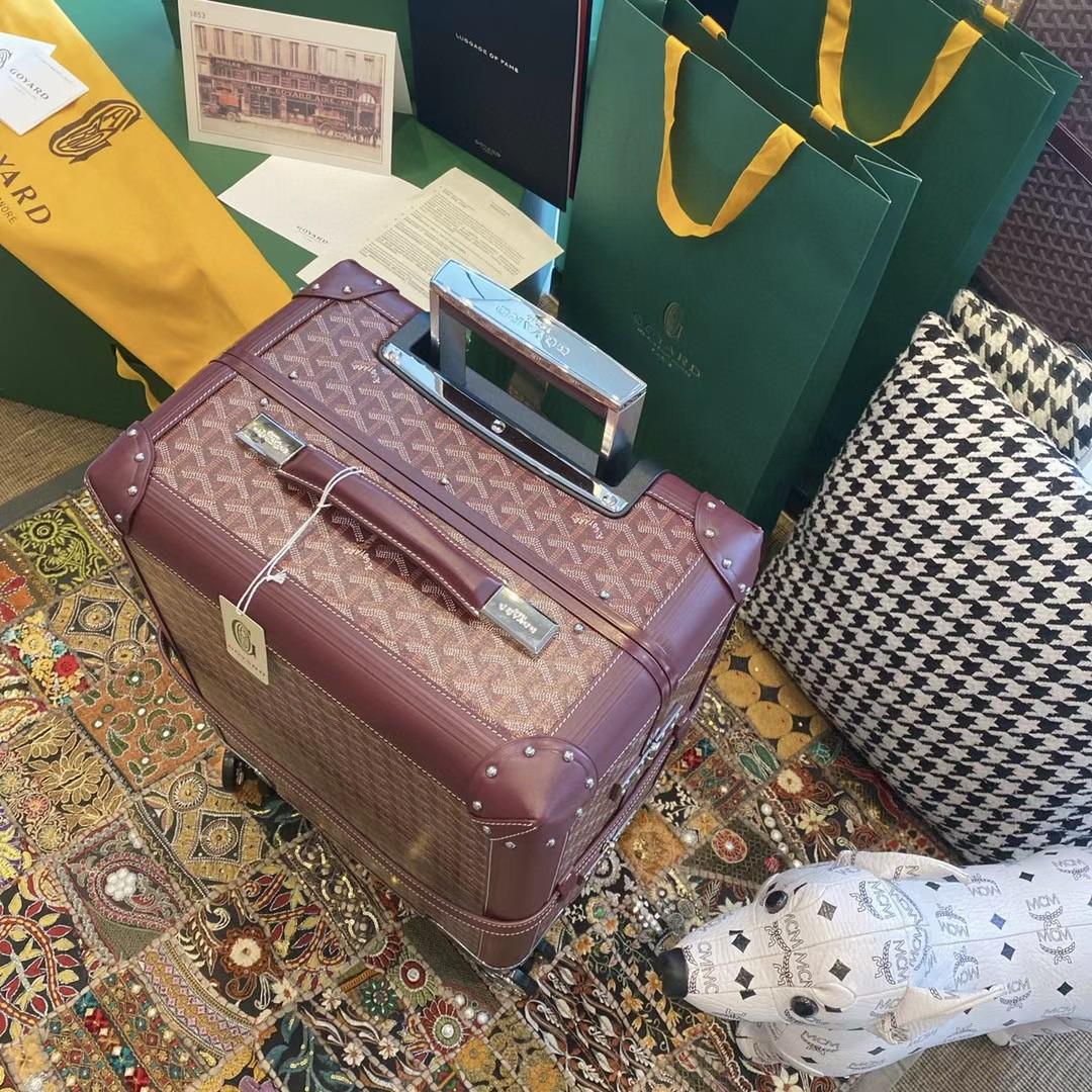 Goyard luggage-15