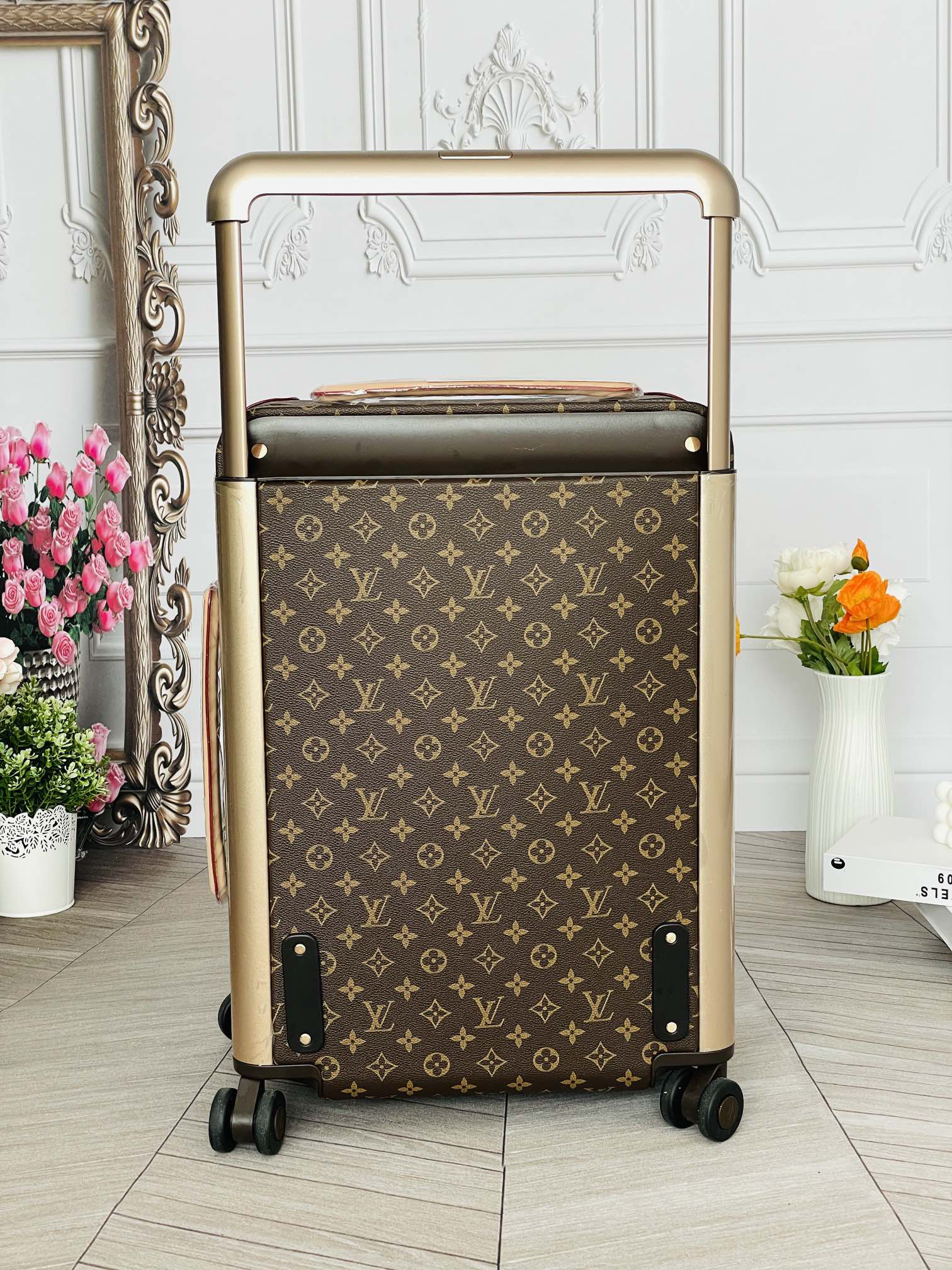 LV luggage-52