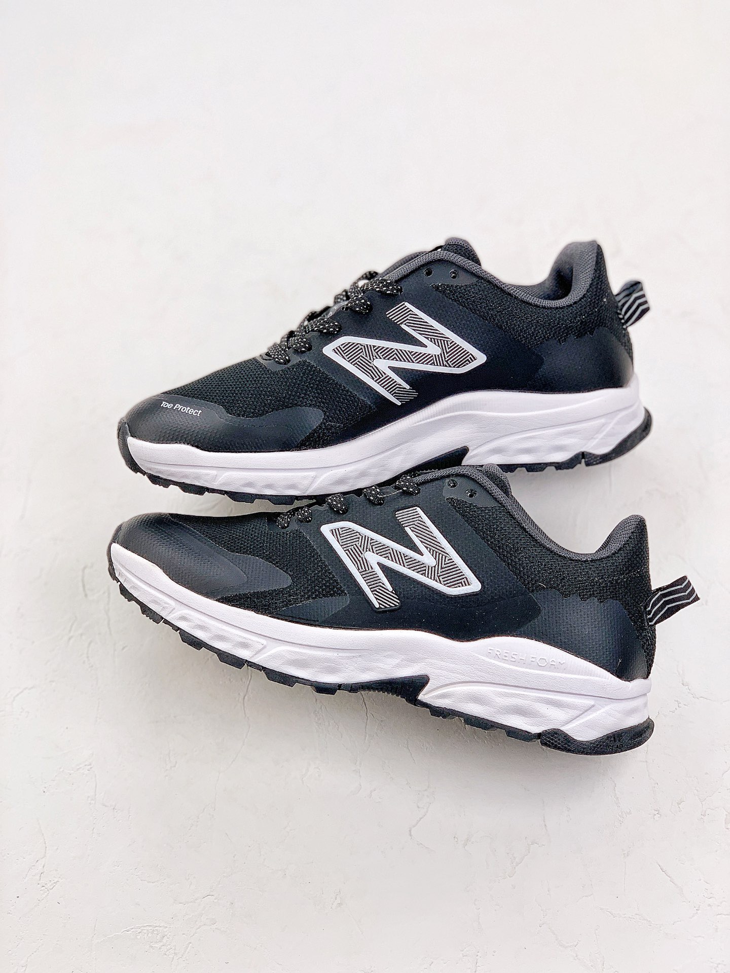 New Balance Sneakers-21