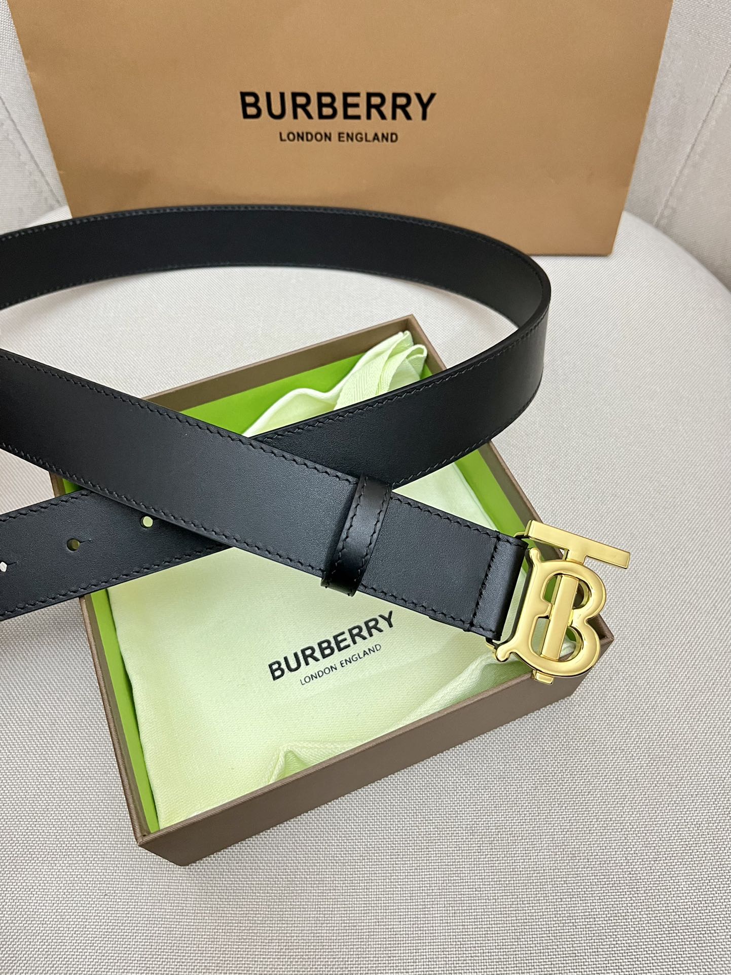 Burberry belt-95