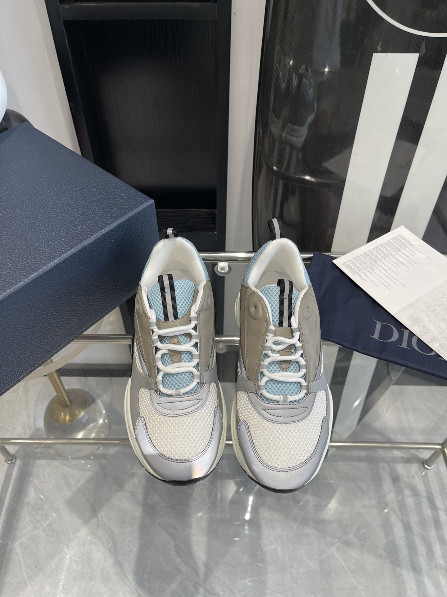 Dior Sneakers-197