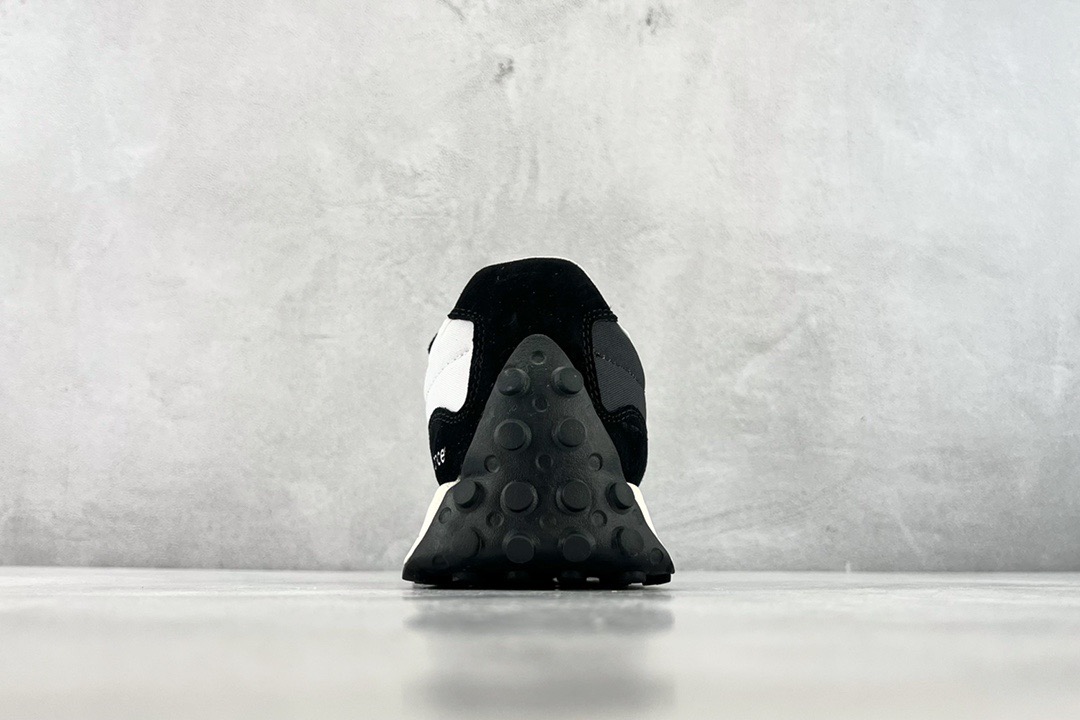 New Balance Sneakers-279