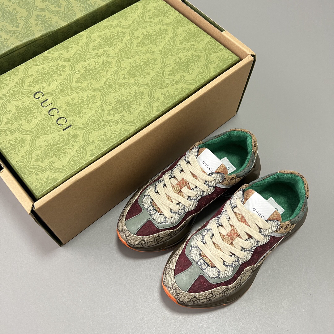 Gucci Sneakers-53