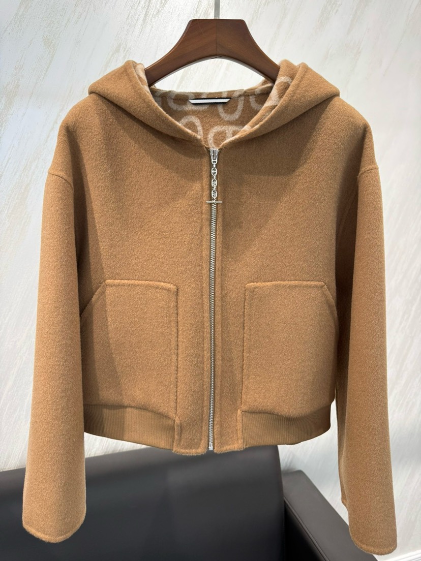 Hermes Clothing-322