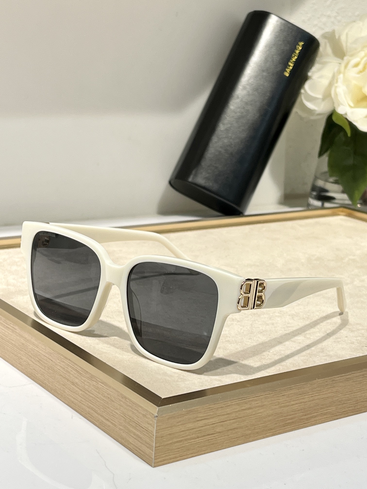 Balenciaga glasses-60