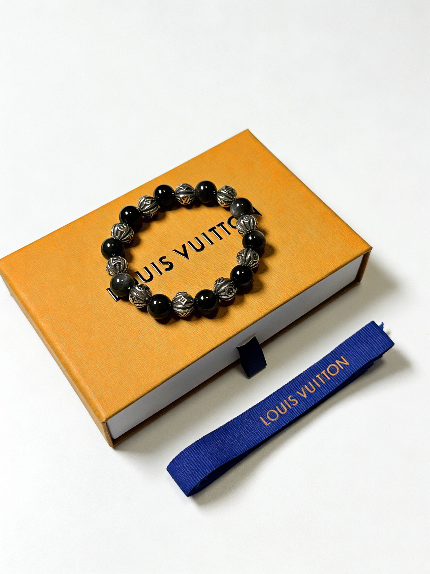 LV Bracelet-38