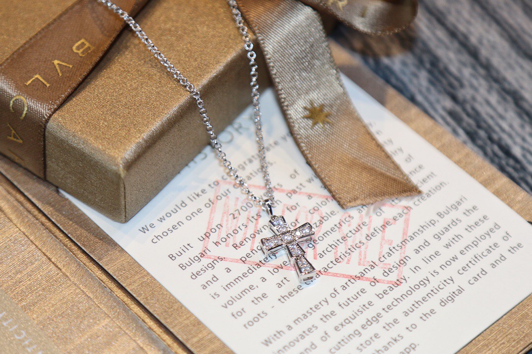 Bottega Veneta necklace-58