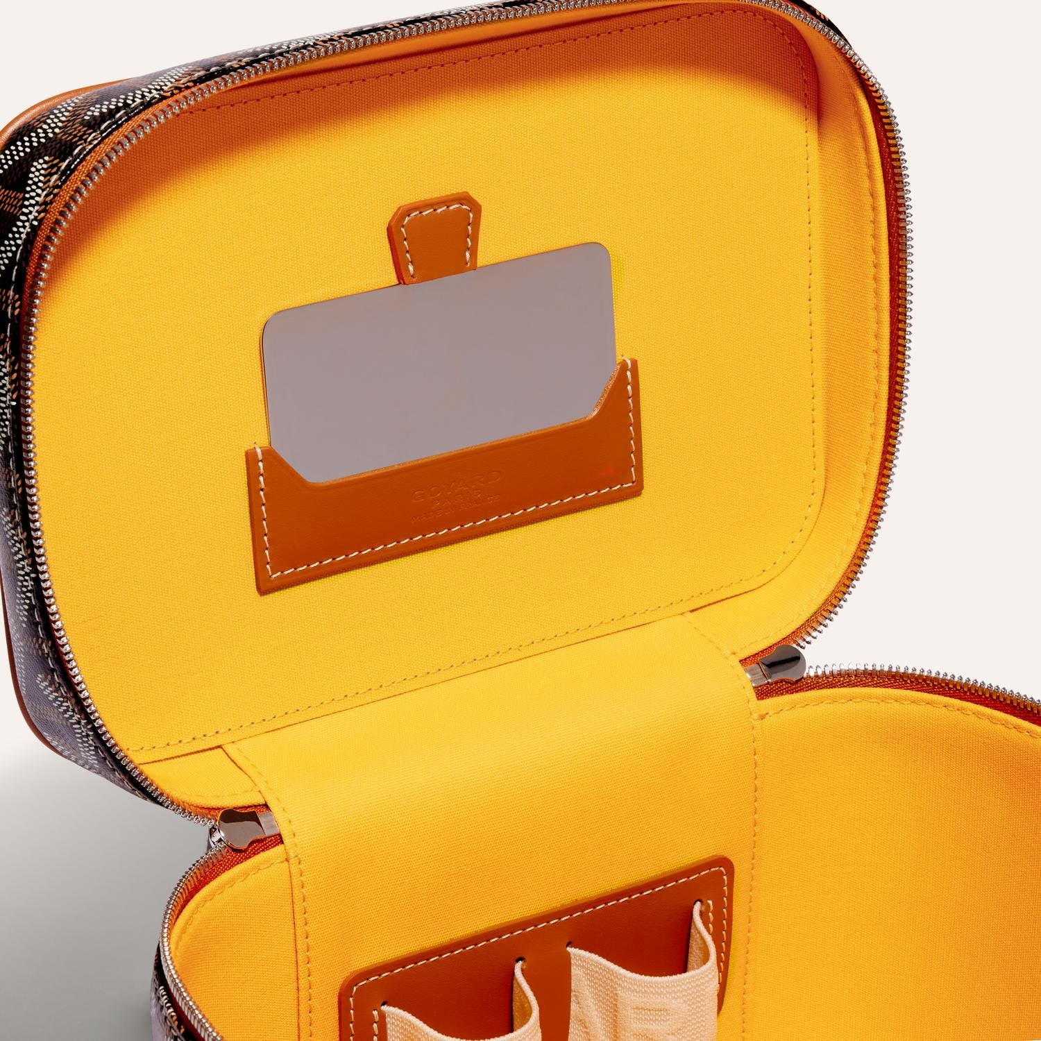 Muse Vanity Case