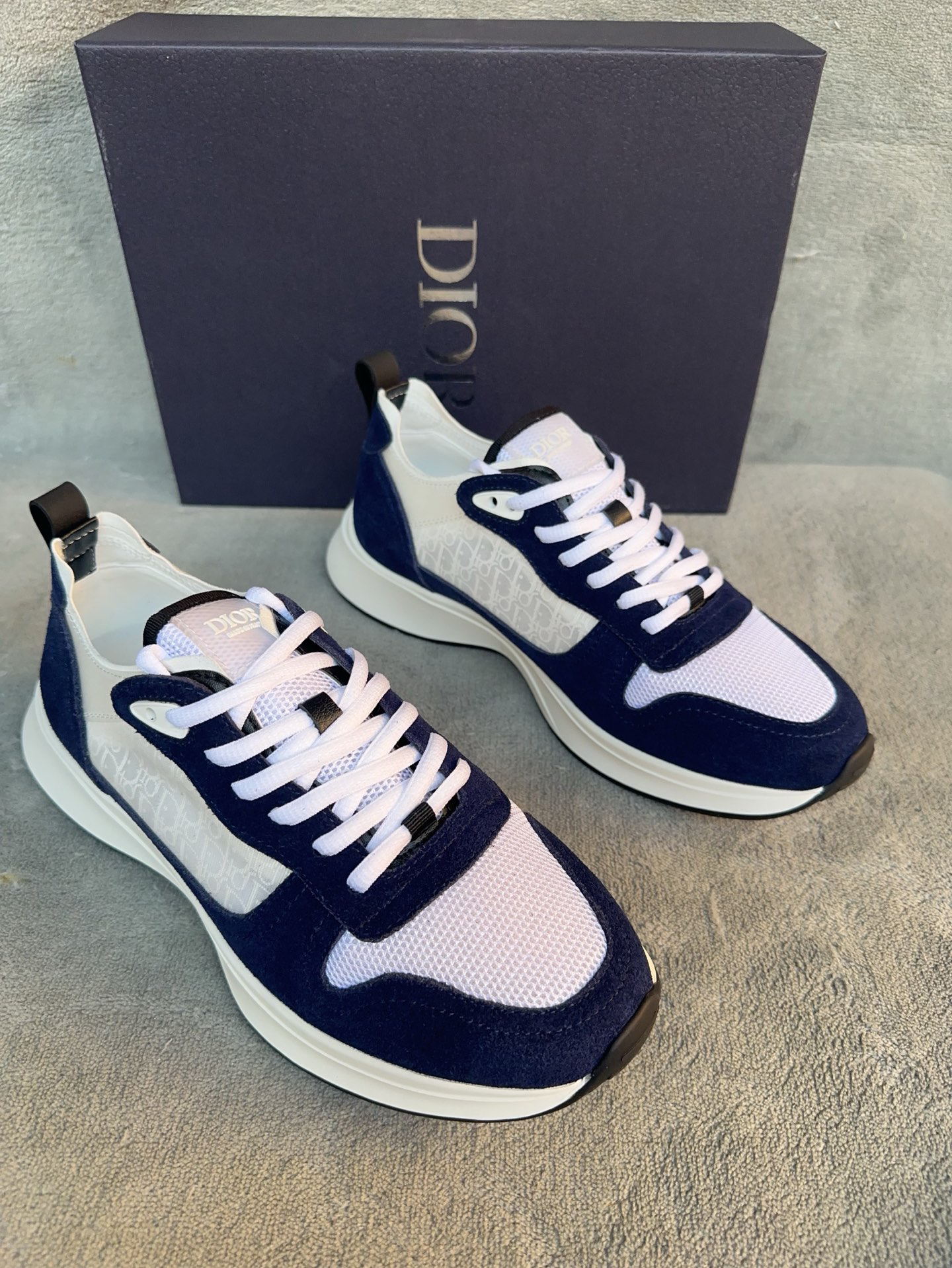Dior Sneakers-222