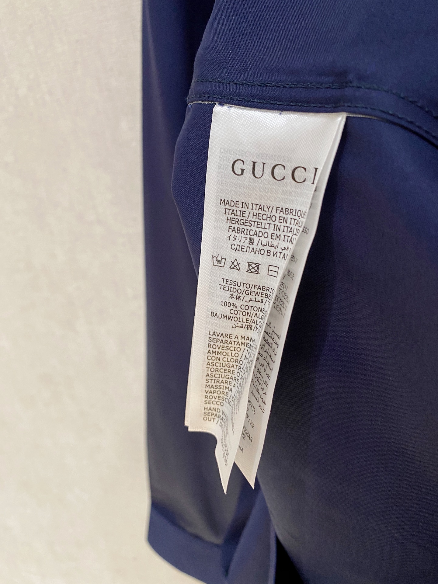 Gucci Clothing-136