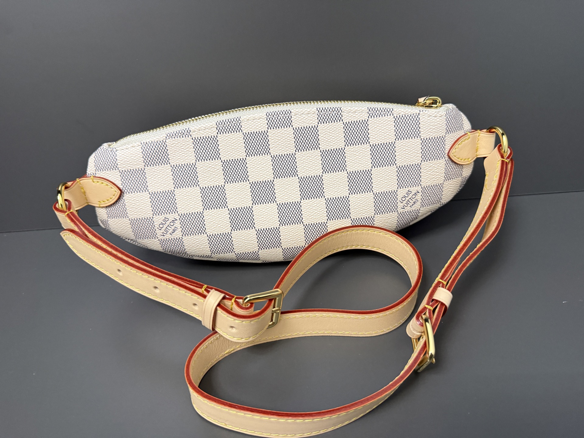 Louis Vuitton Hot New Product-48