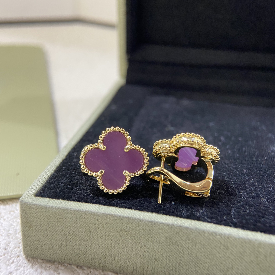 Van Cleef & Arpels earring-43