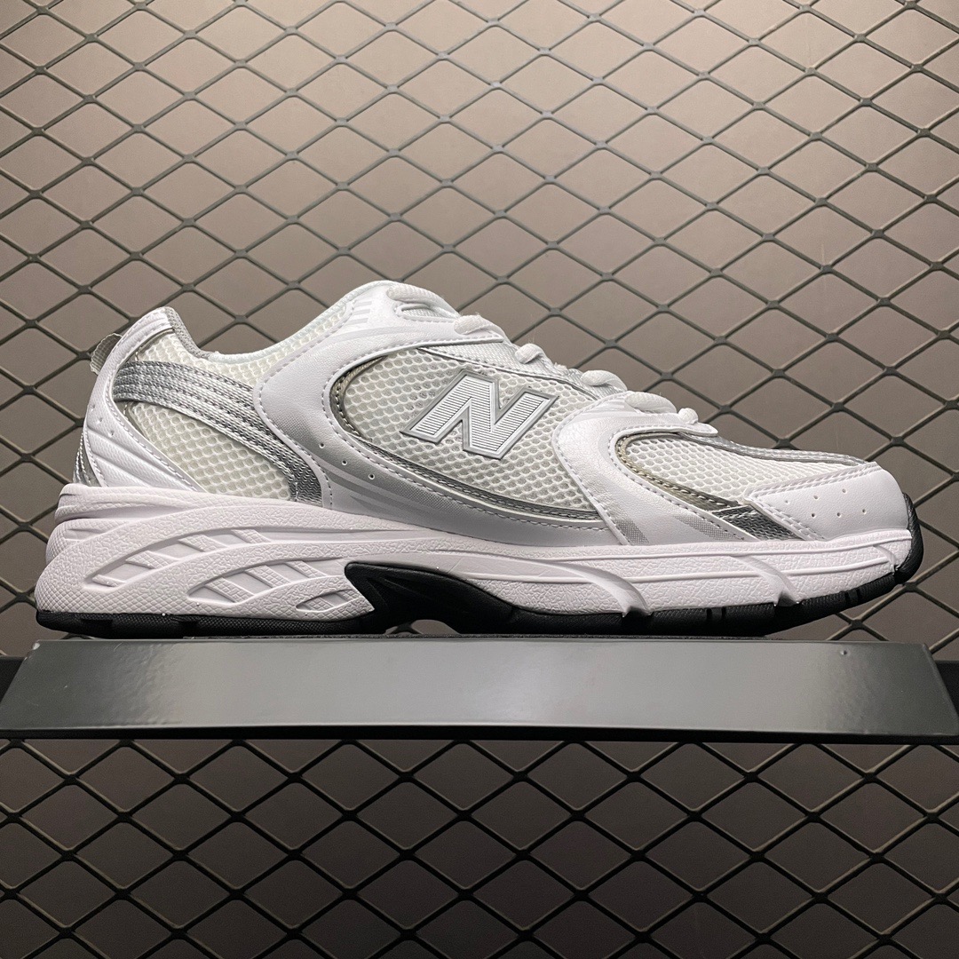 New Balance Sneakers-4