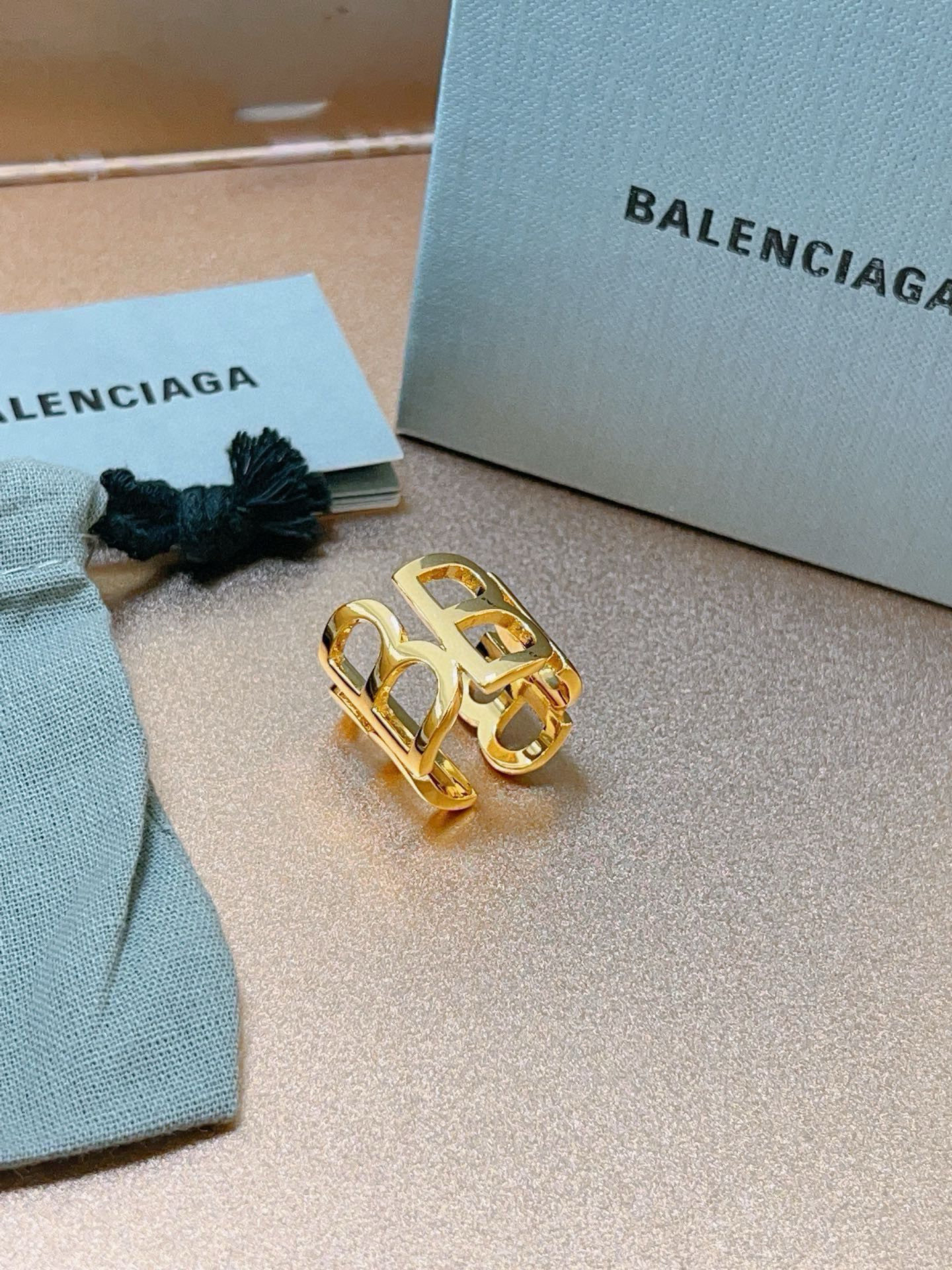 Balenciaga ring-41
