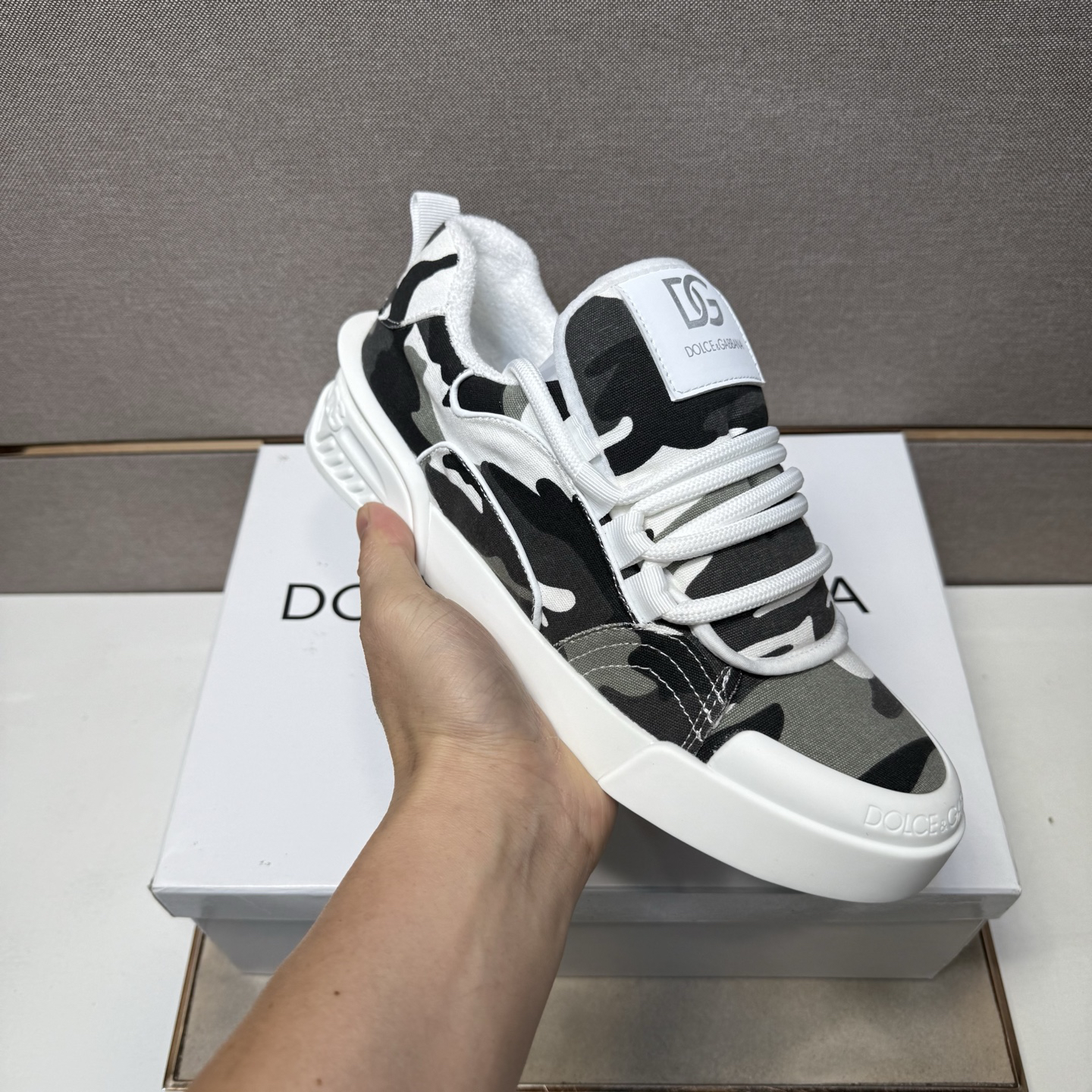 D&G Sneakers-211