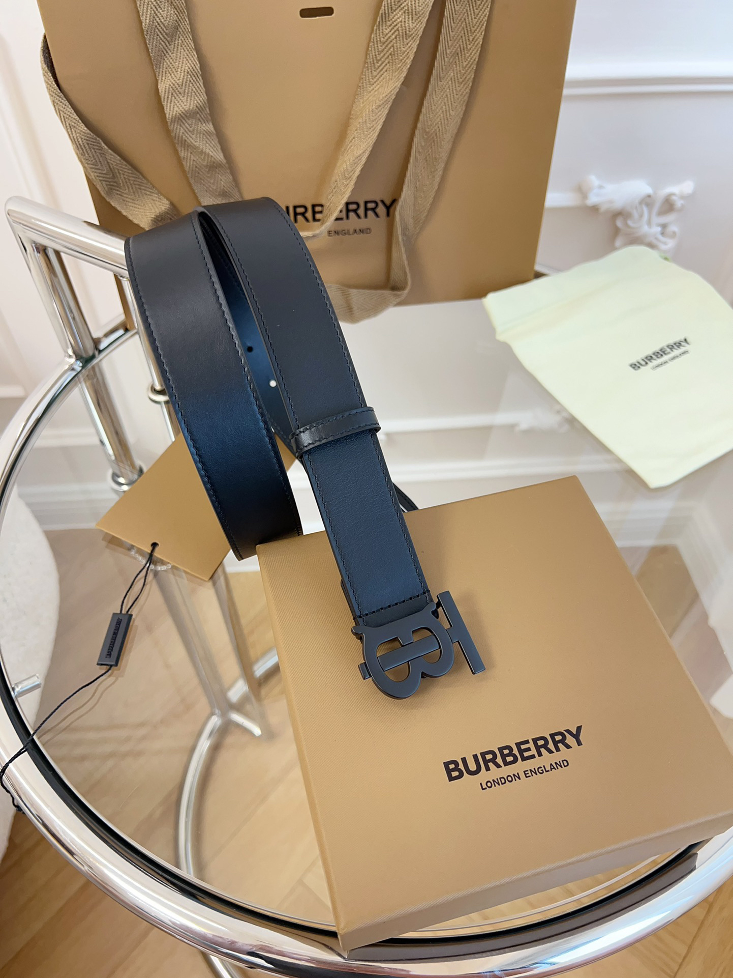 Burberry belt-70