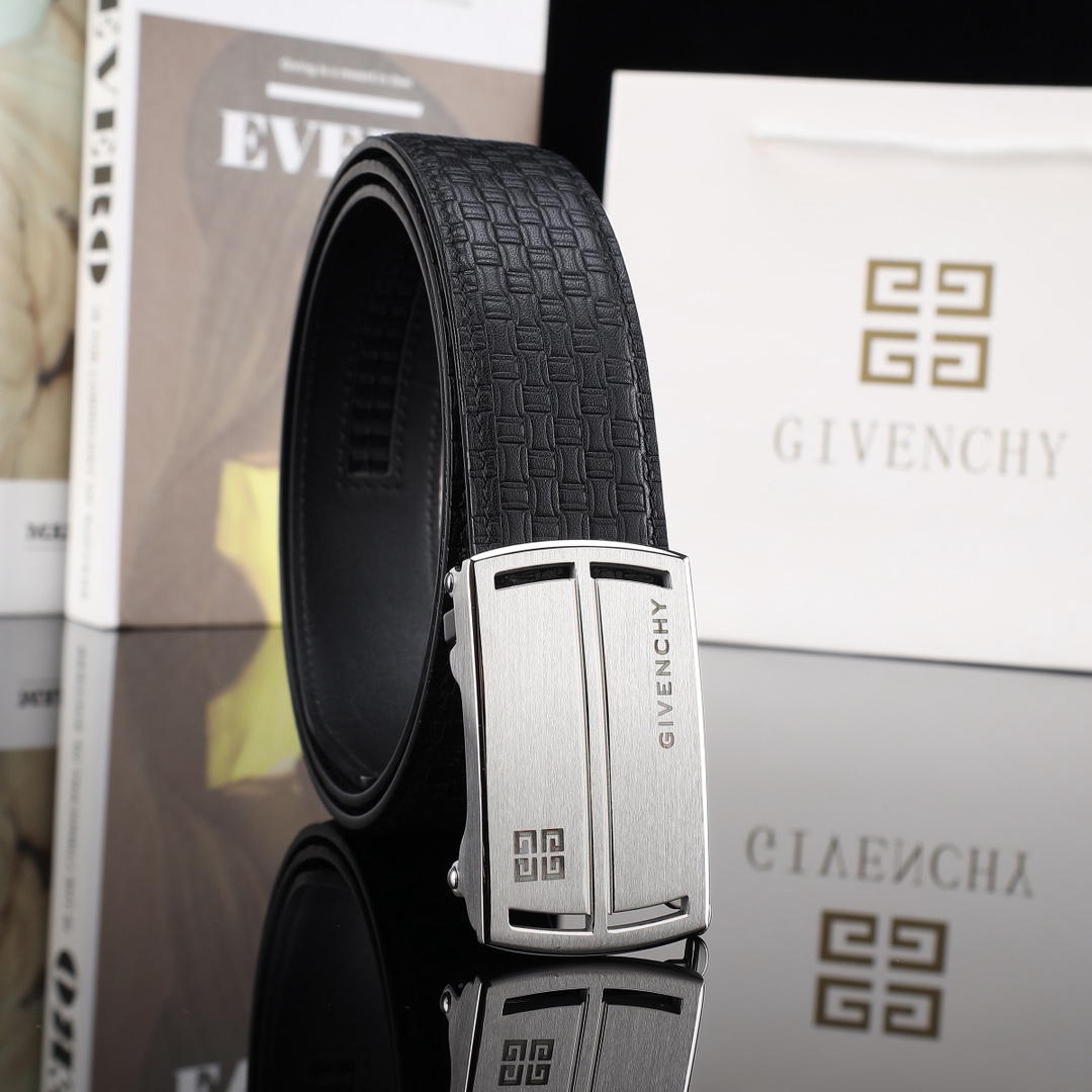 Givenchy belt-120