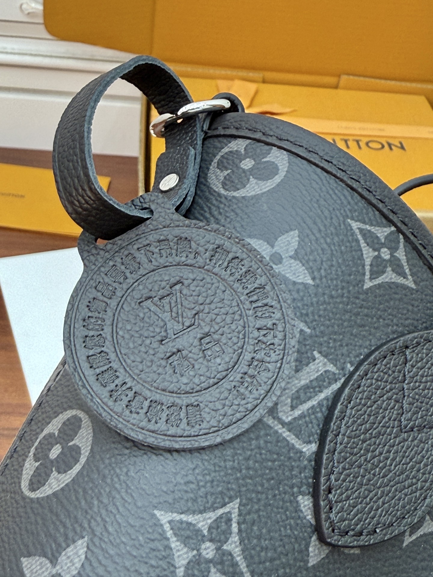 Louis Vuitton Hot New Product-167