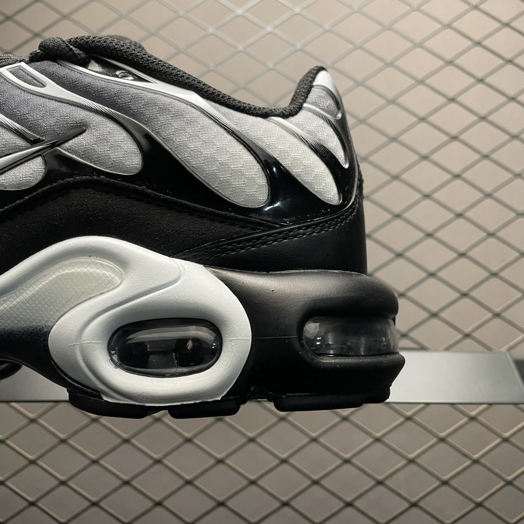 Nike Sneakers-127