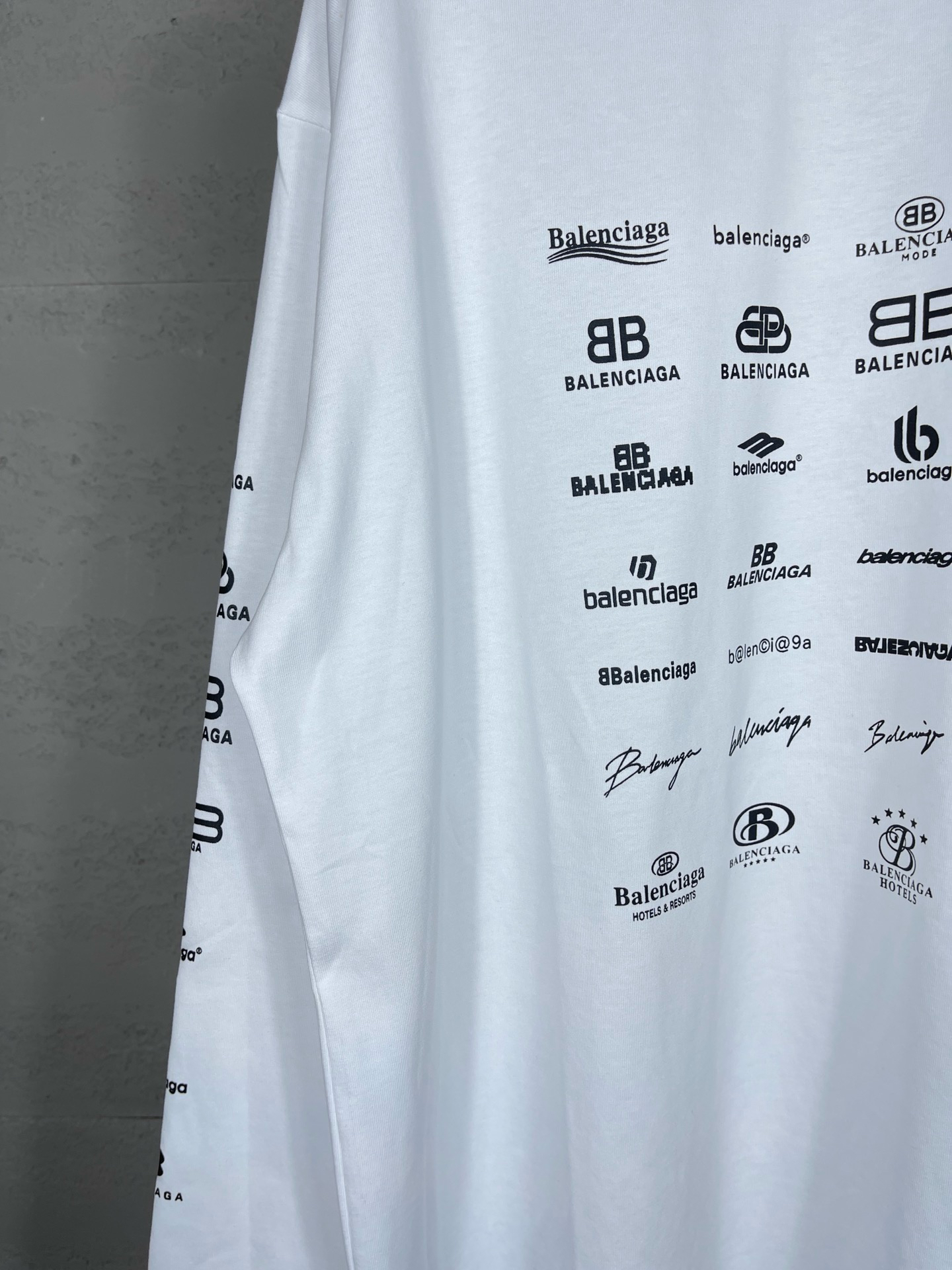 Balenciaga clothing-118