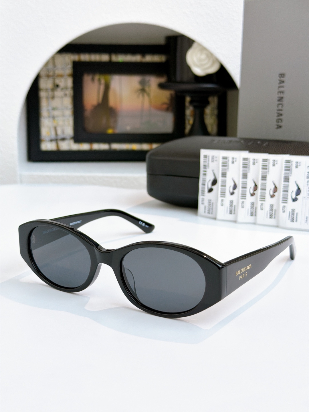 Balenciaga glasses-9