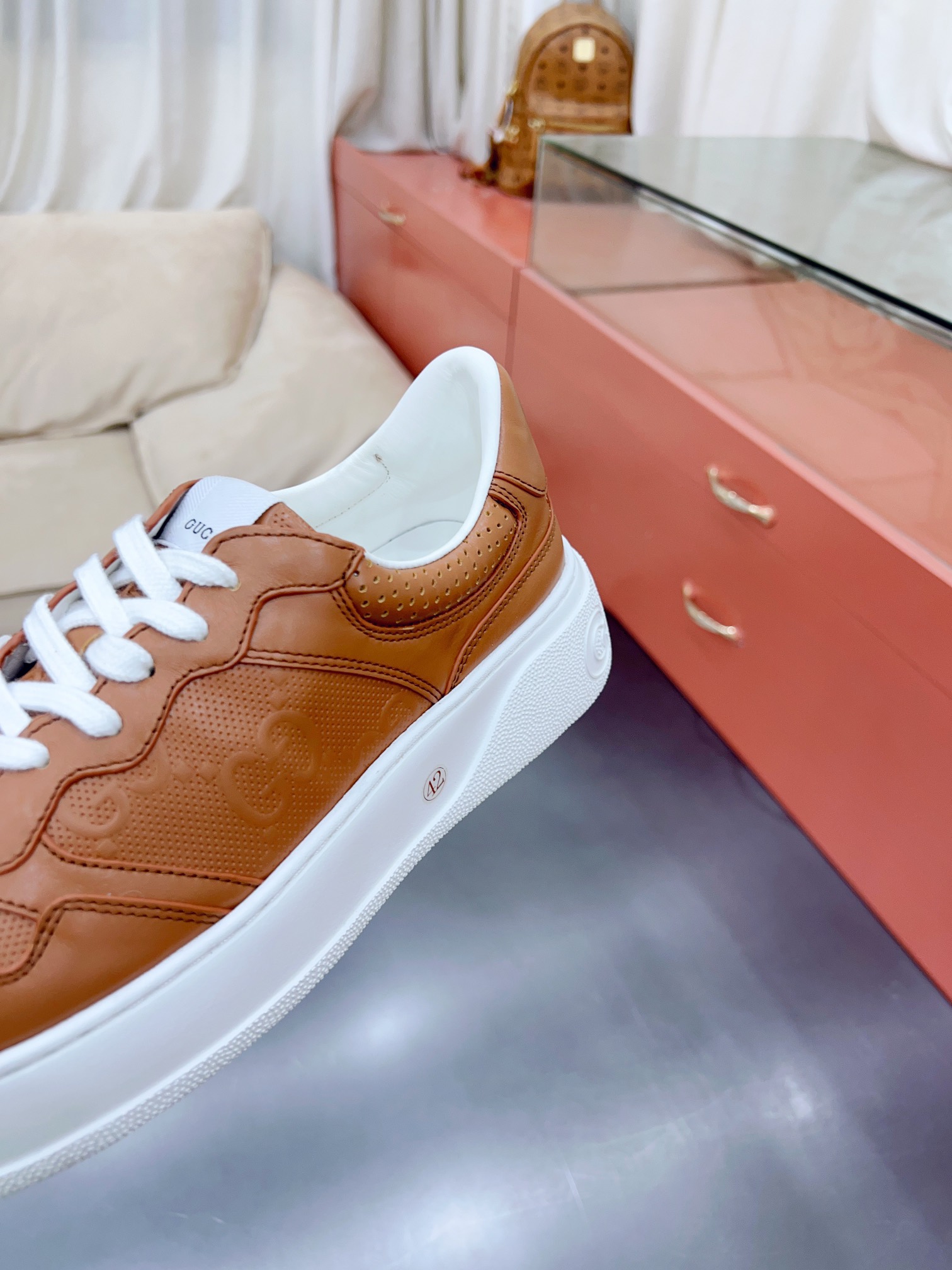 Gucci Sneakers-125