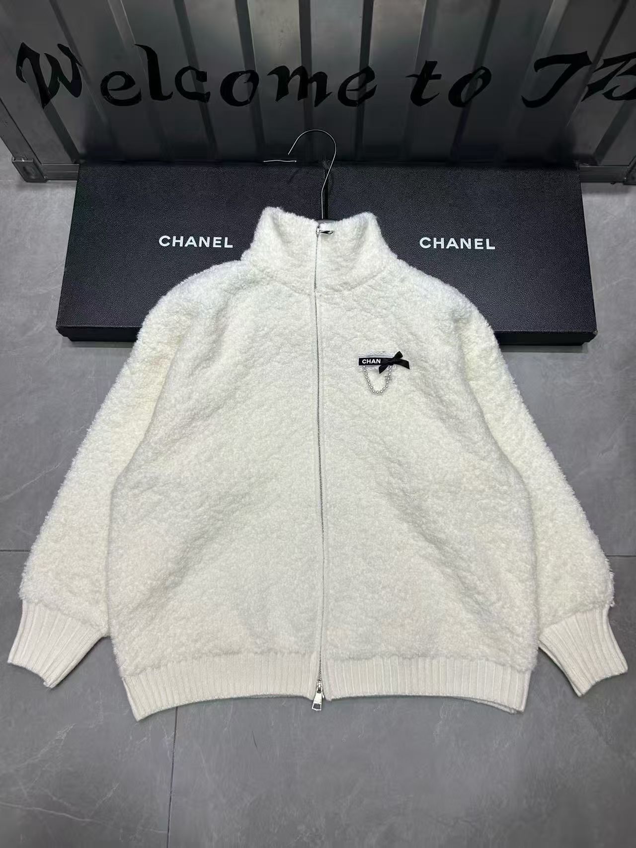 Chanel Clothing-239