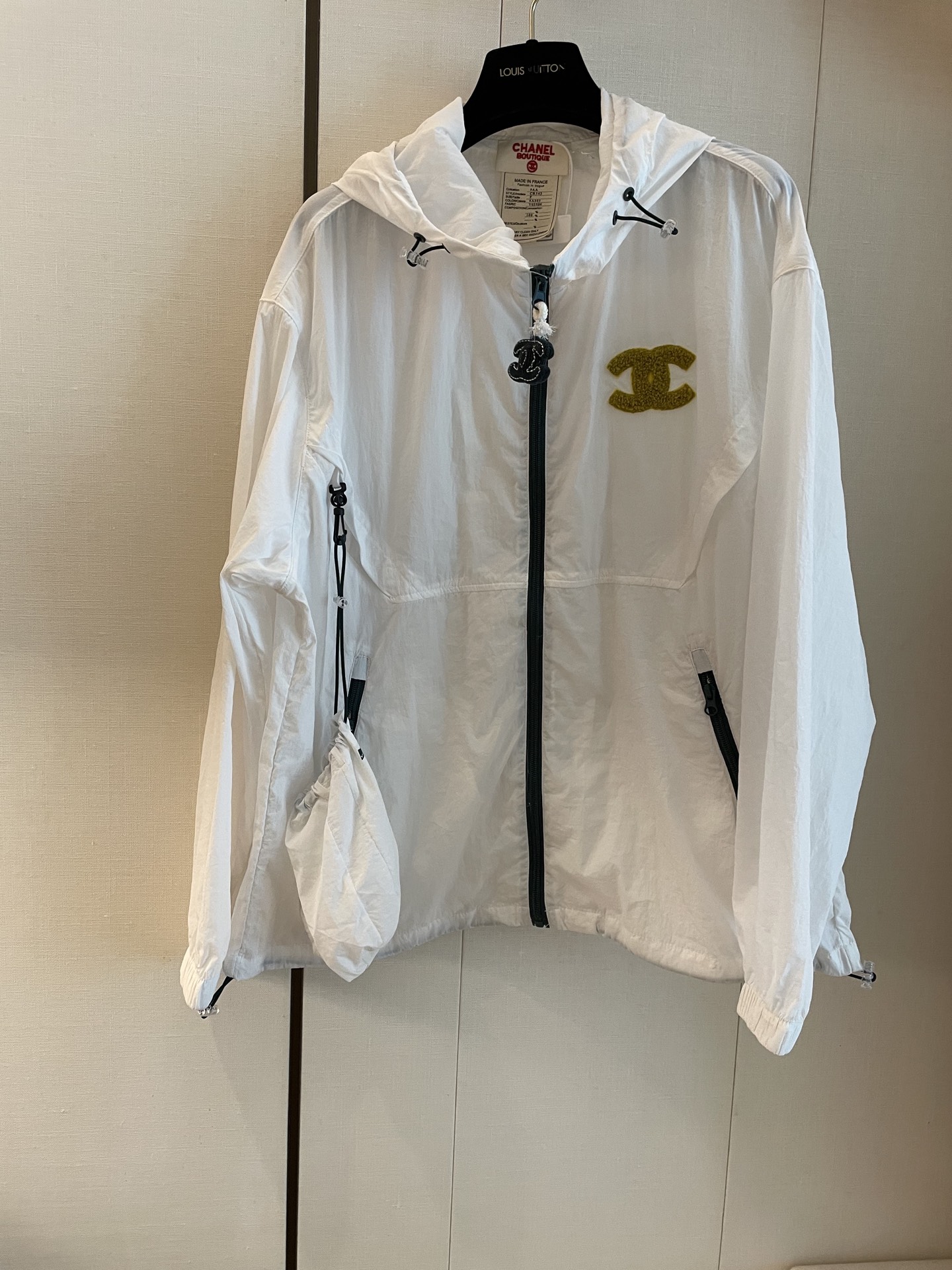 Chanel Clothing-242