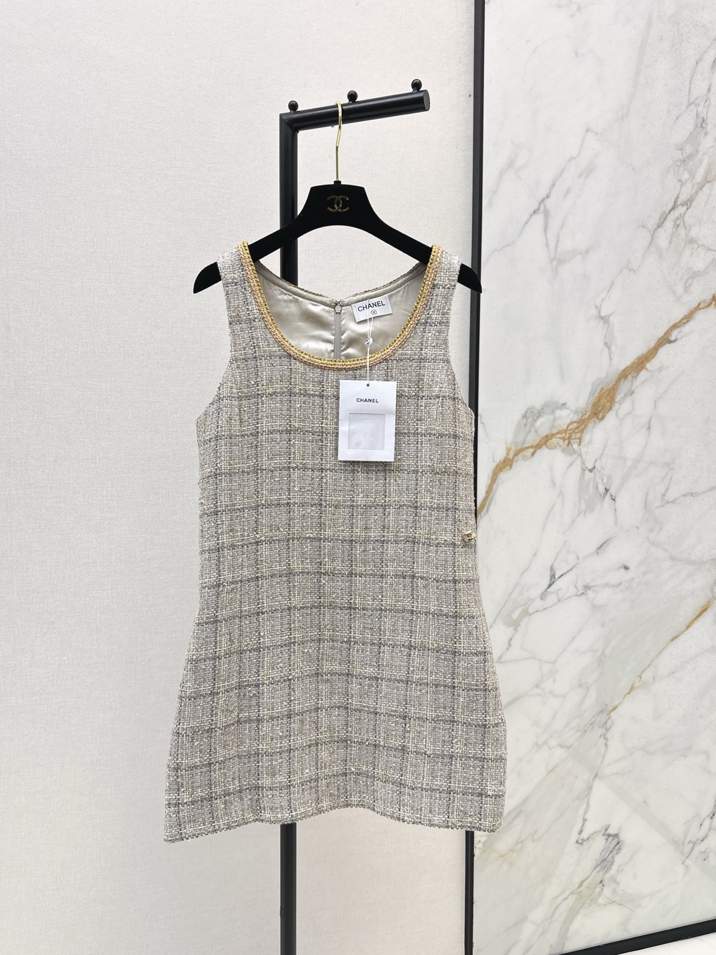 Chanel Clothing-65