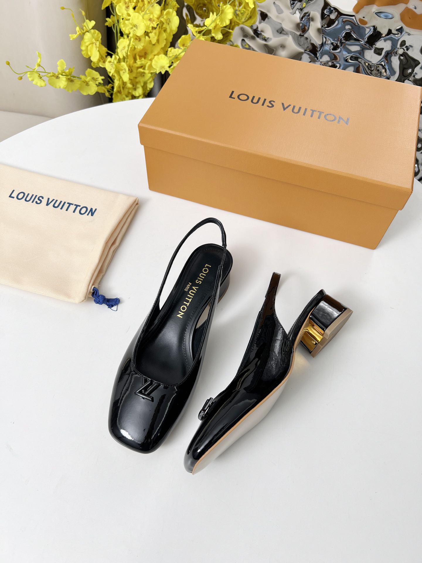 LV Summer footwear