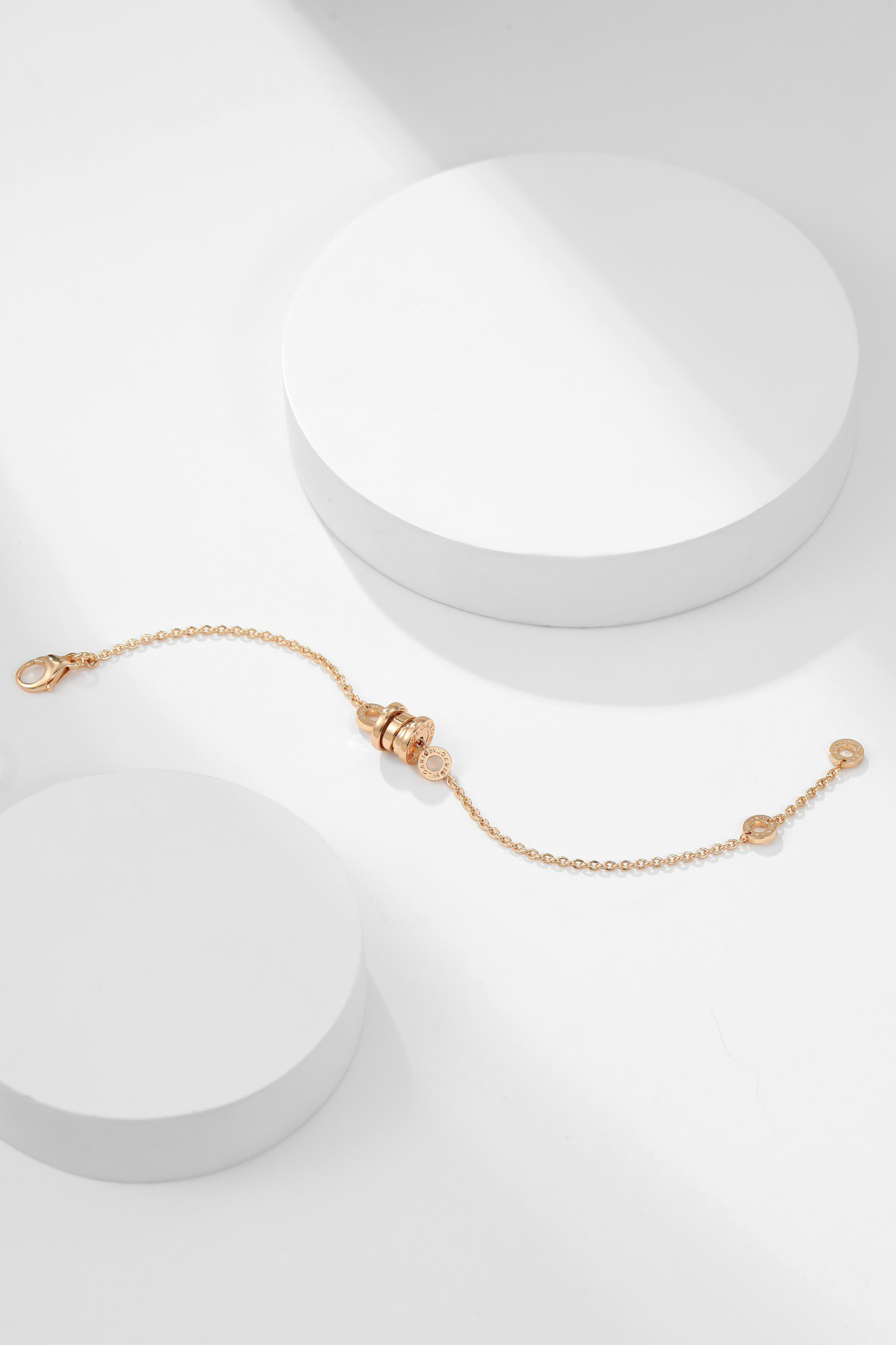 Van Cleef & Arpels Bracelet-57