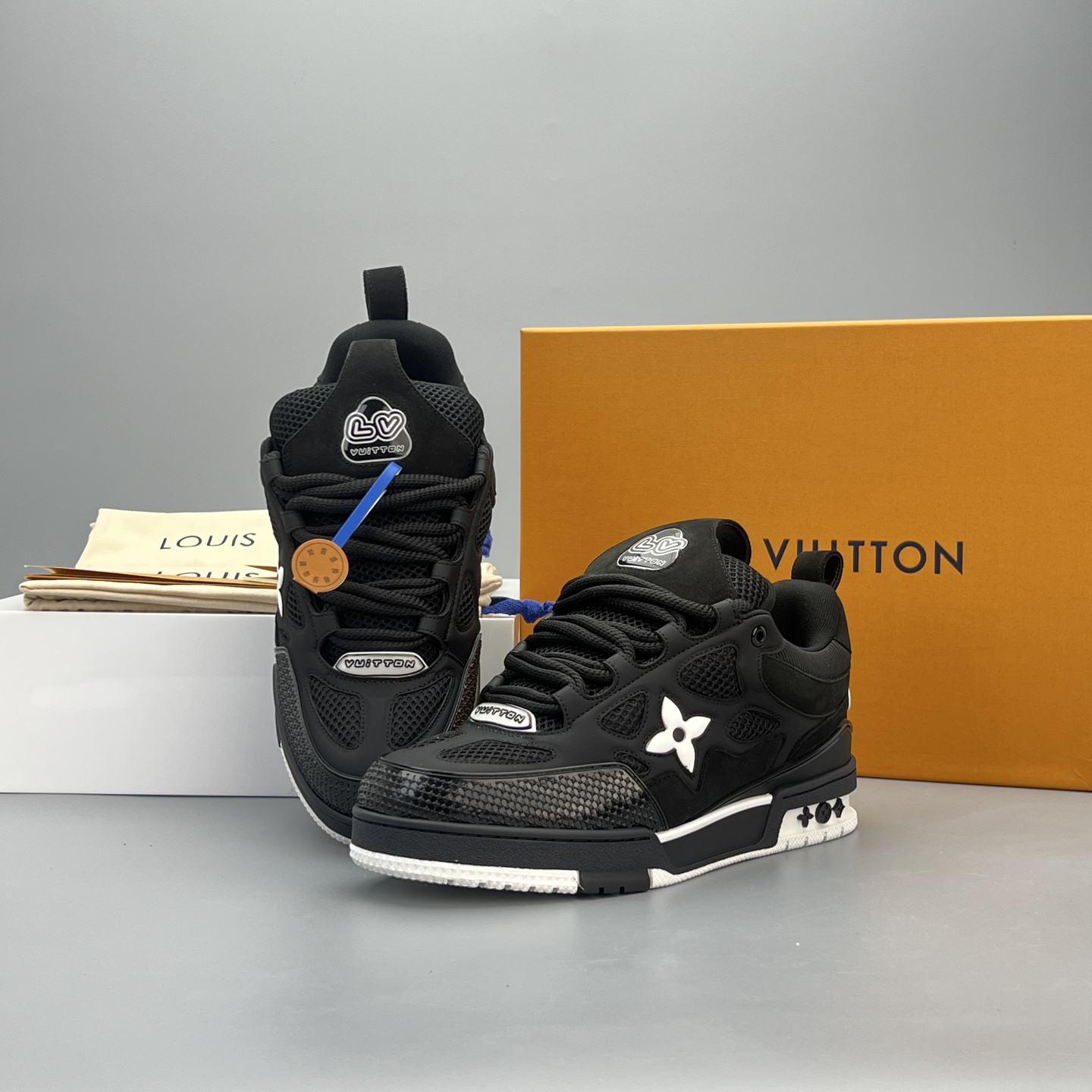 Lv Sneakers-127