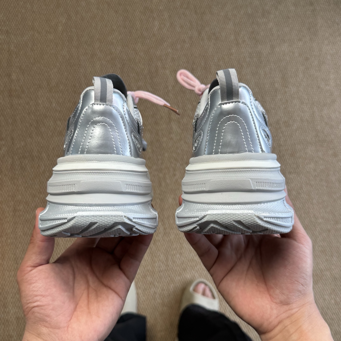 Golden Goose Sneakers-93