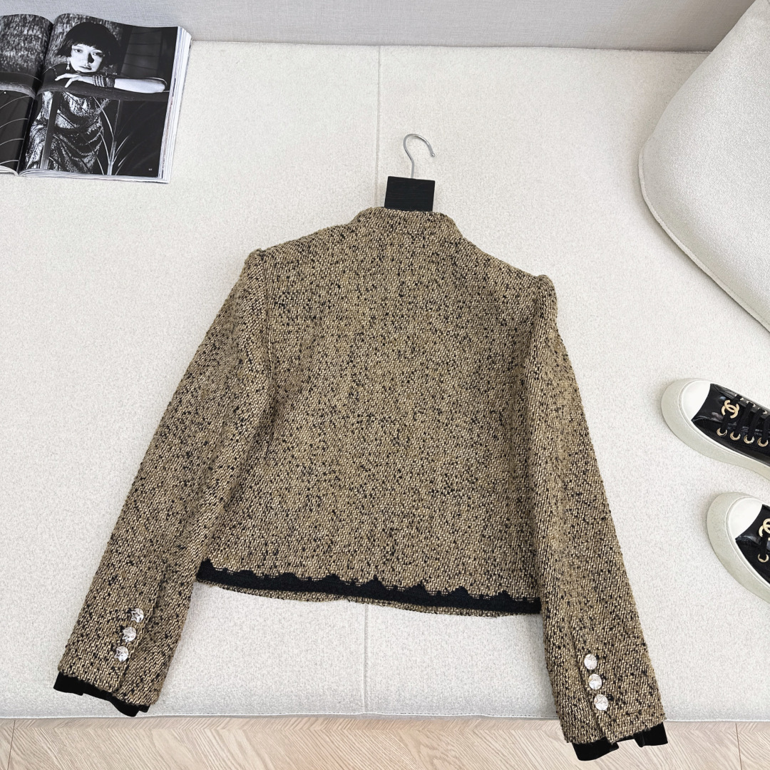 Chanel Clothing-11