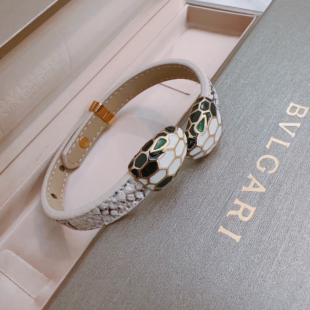 Bottega Veneta Bracelet-24
