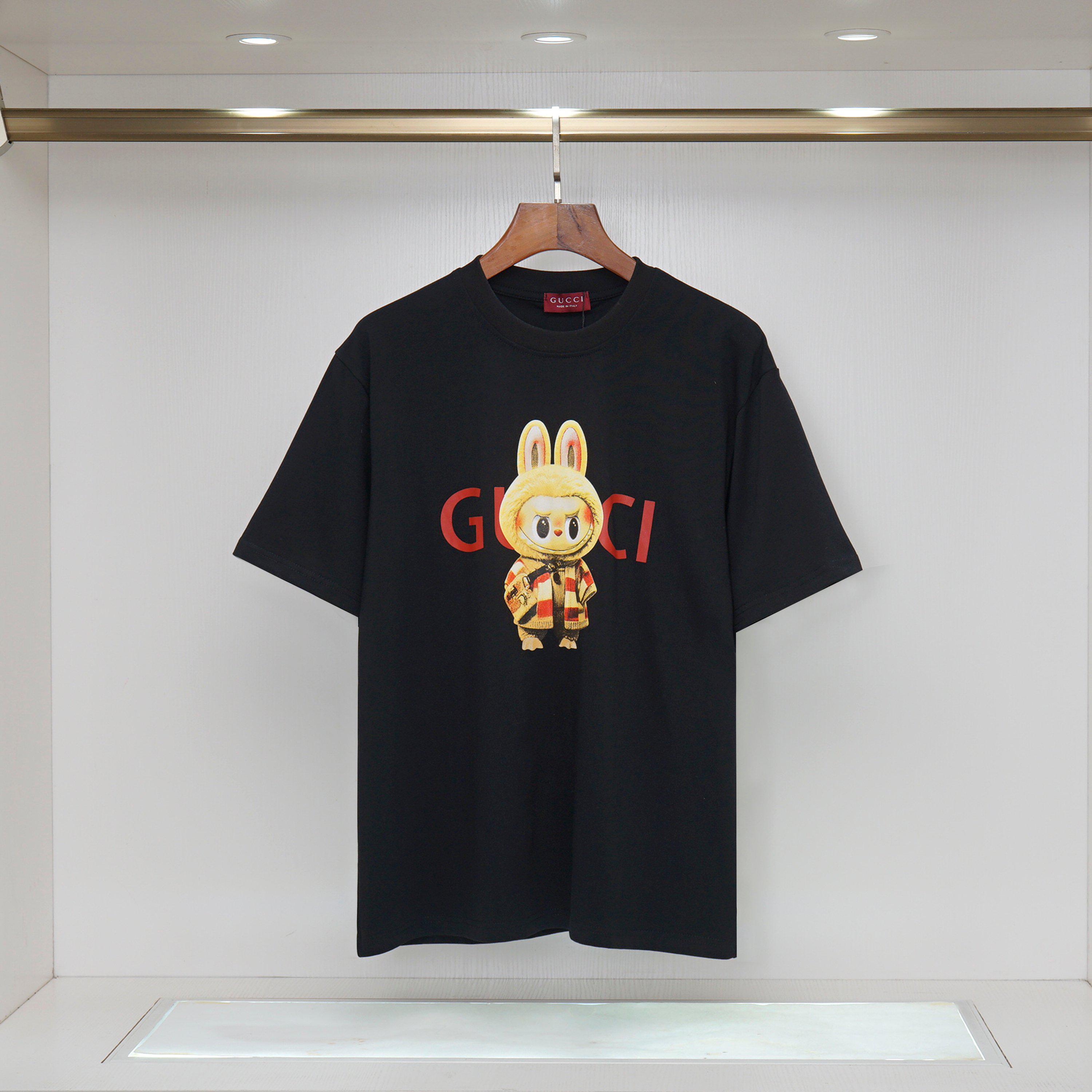 Gucci clothing-41