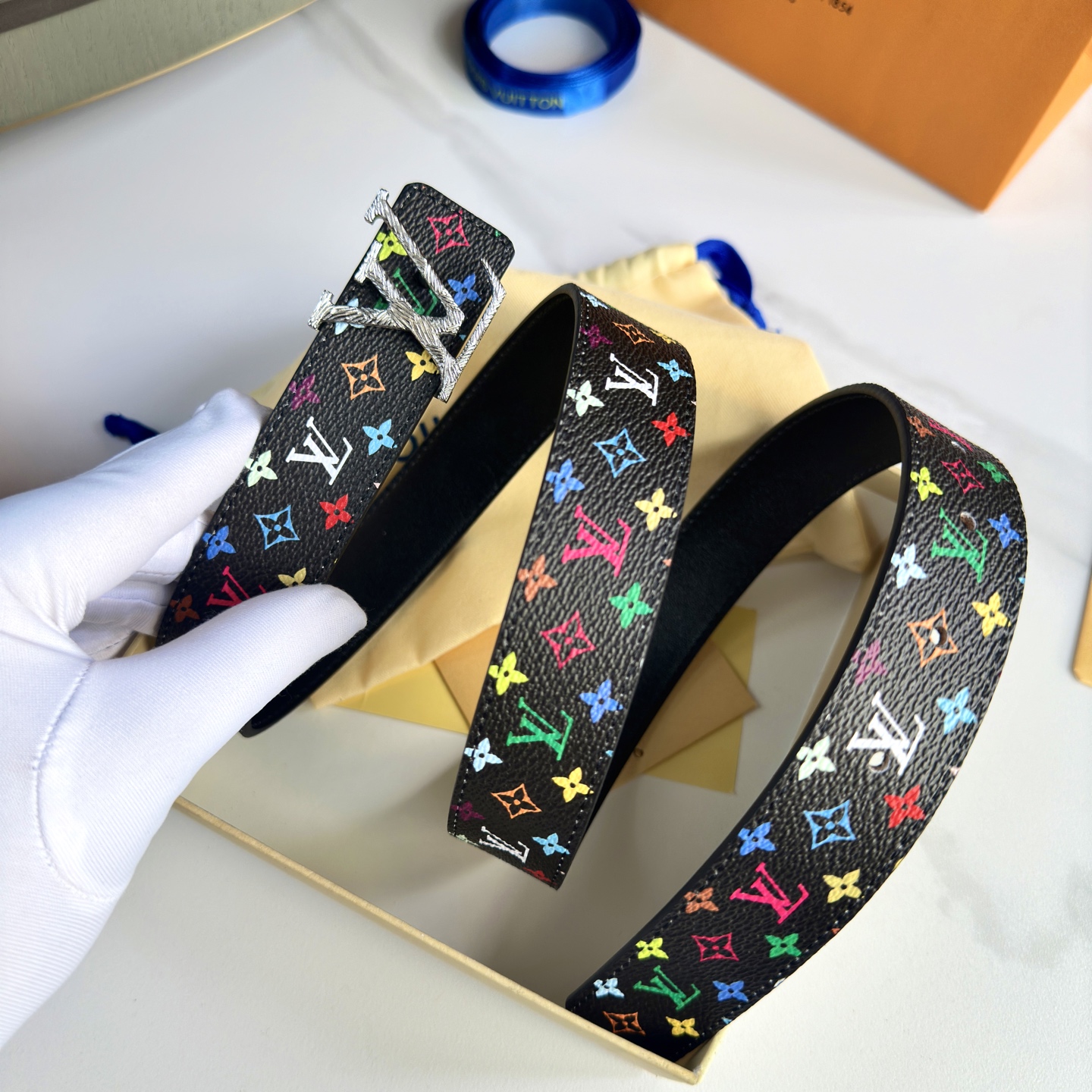 Lv belt-83