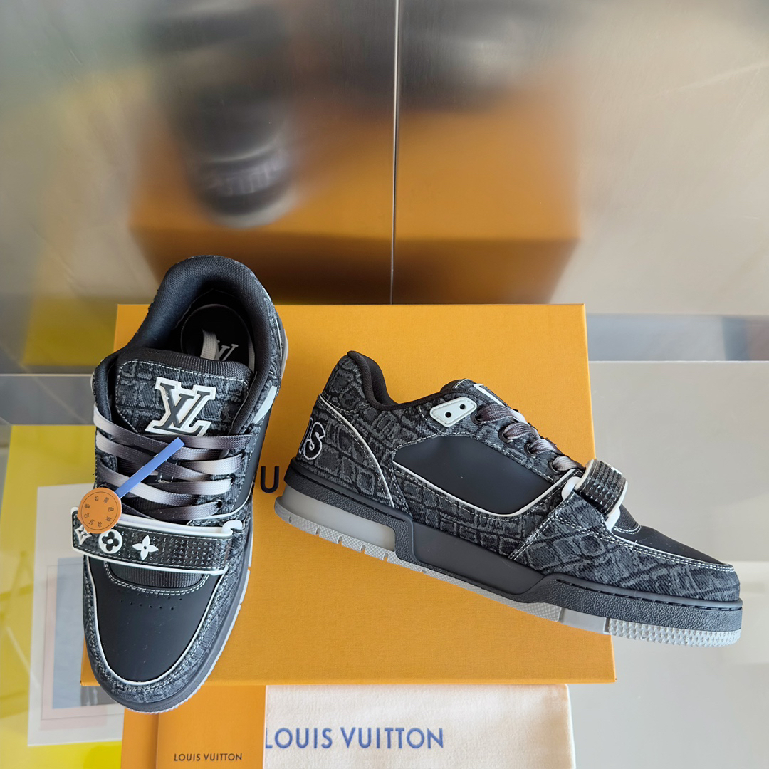 Lv Sneakers-84
