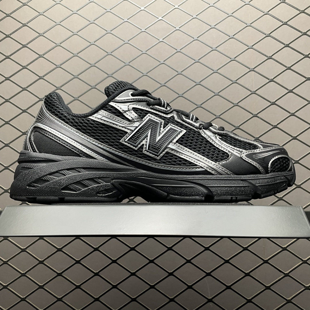 New Balance Sneakers-226
