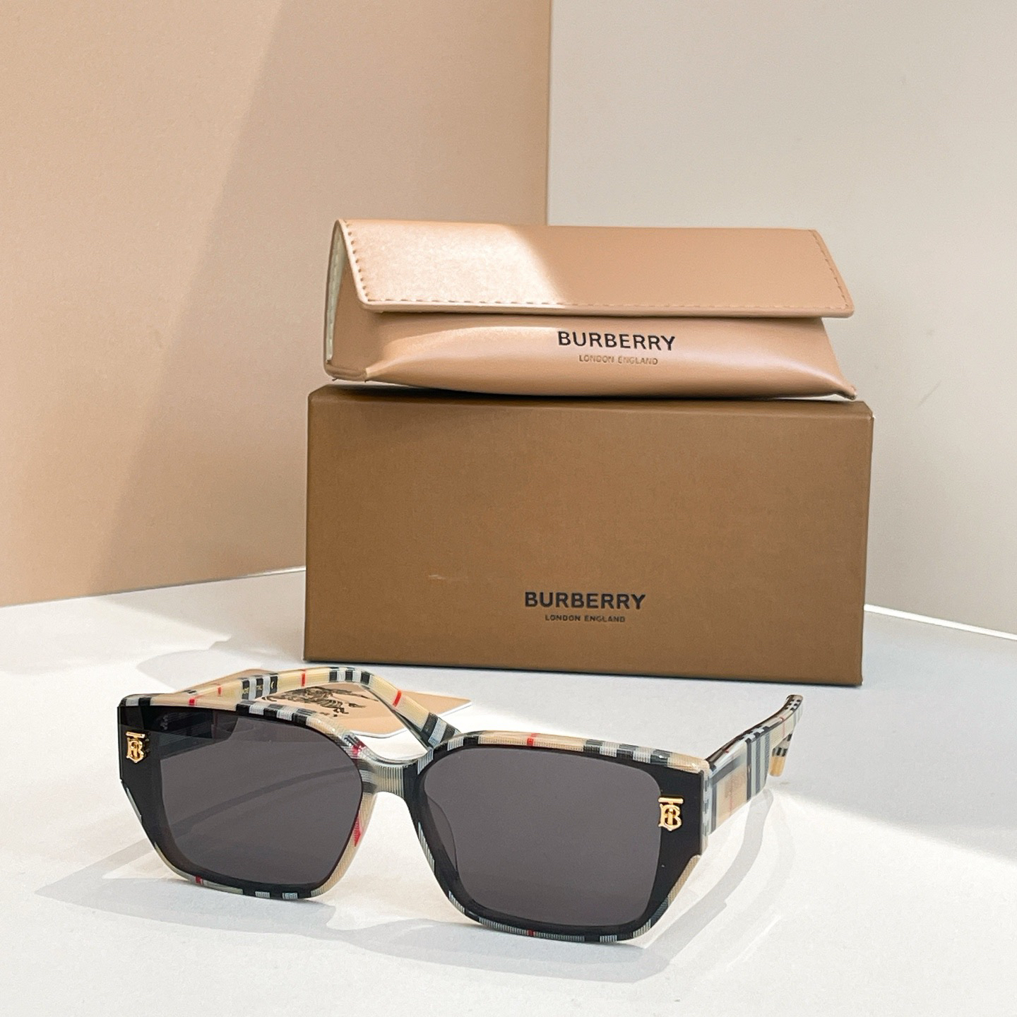 Burberry glasses-66