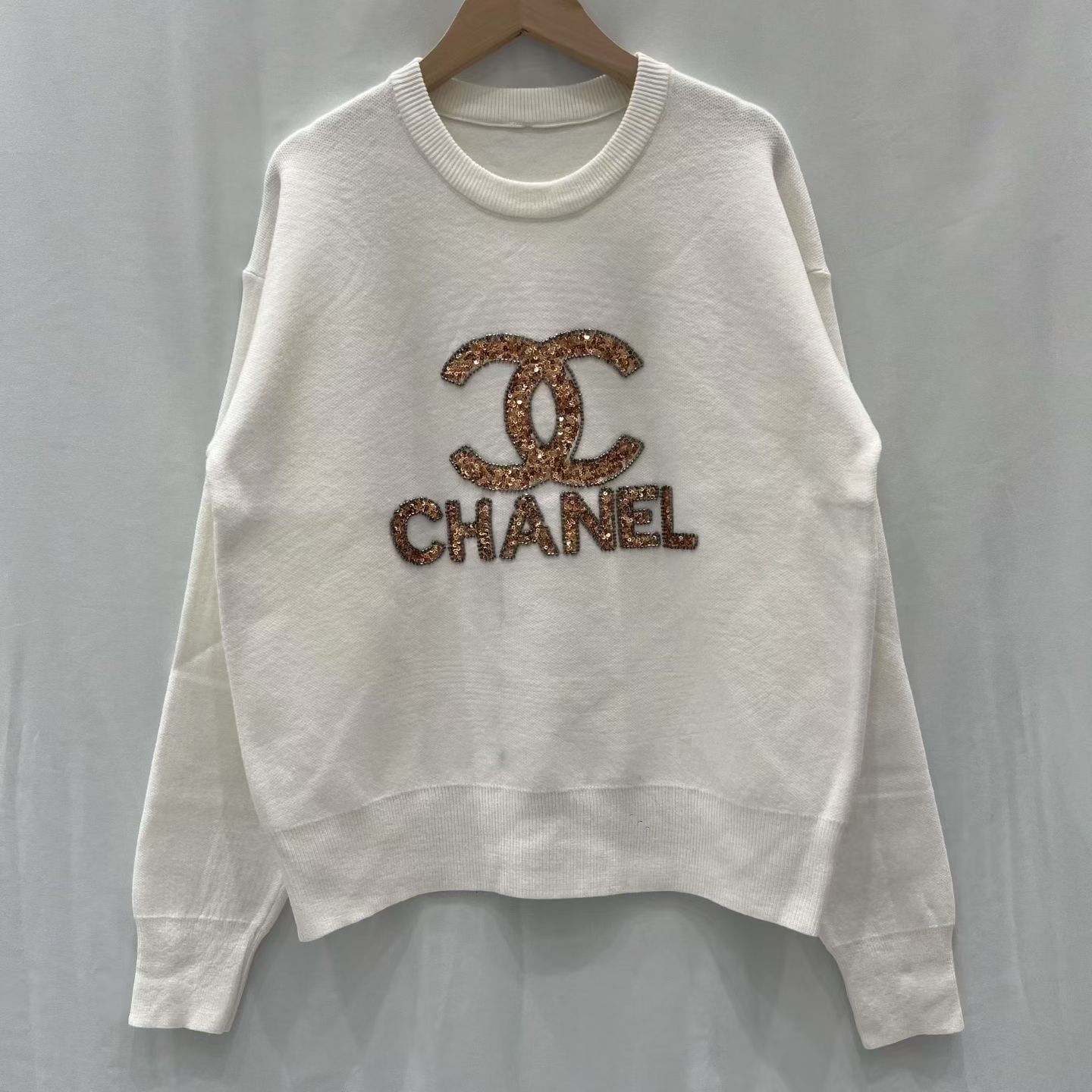 Chanel clothing-125