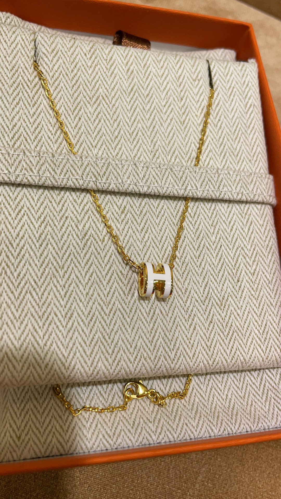 Hermes necklace-46