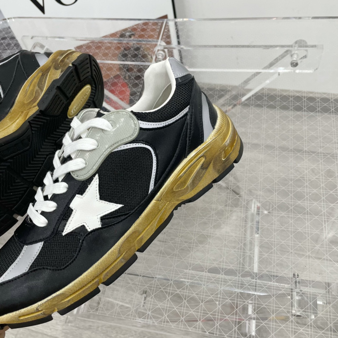 Golden Goose Sneakers-80