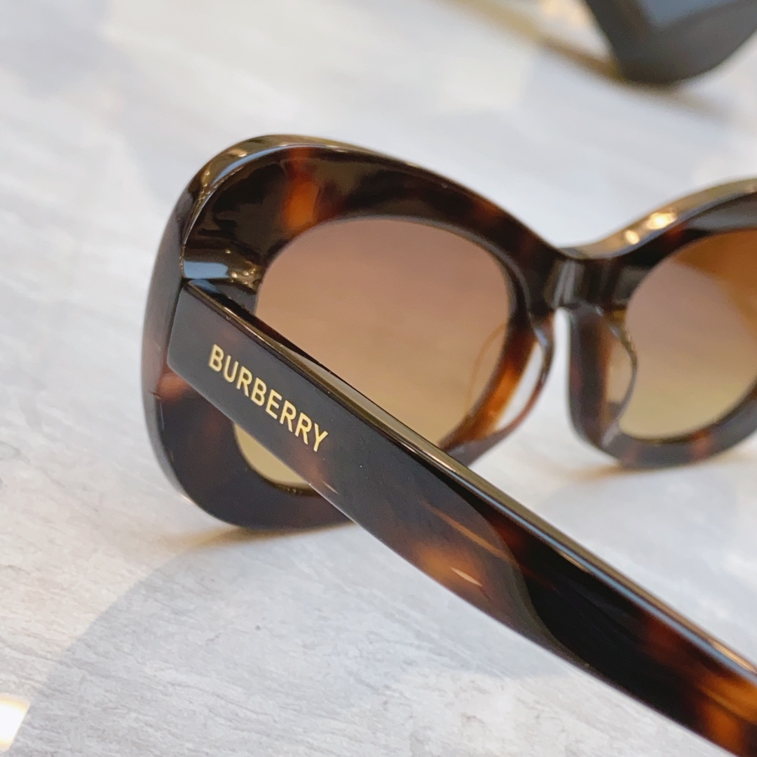Burberry glasses-56