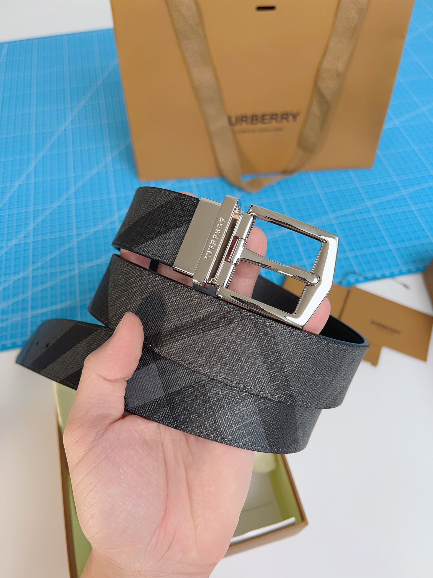 Burberry belt-127
