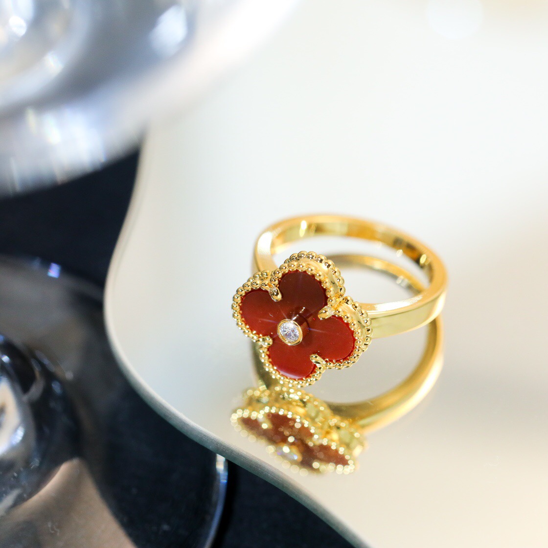 Van Cleef & Arpels ring-69