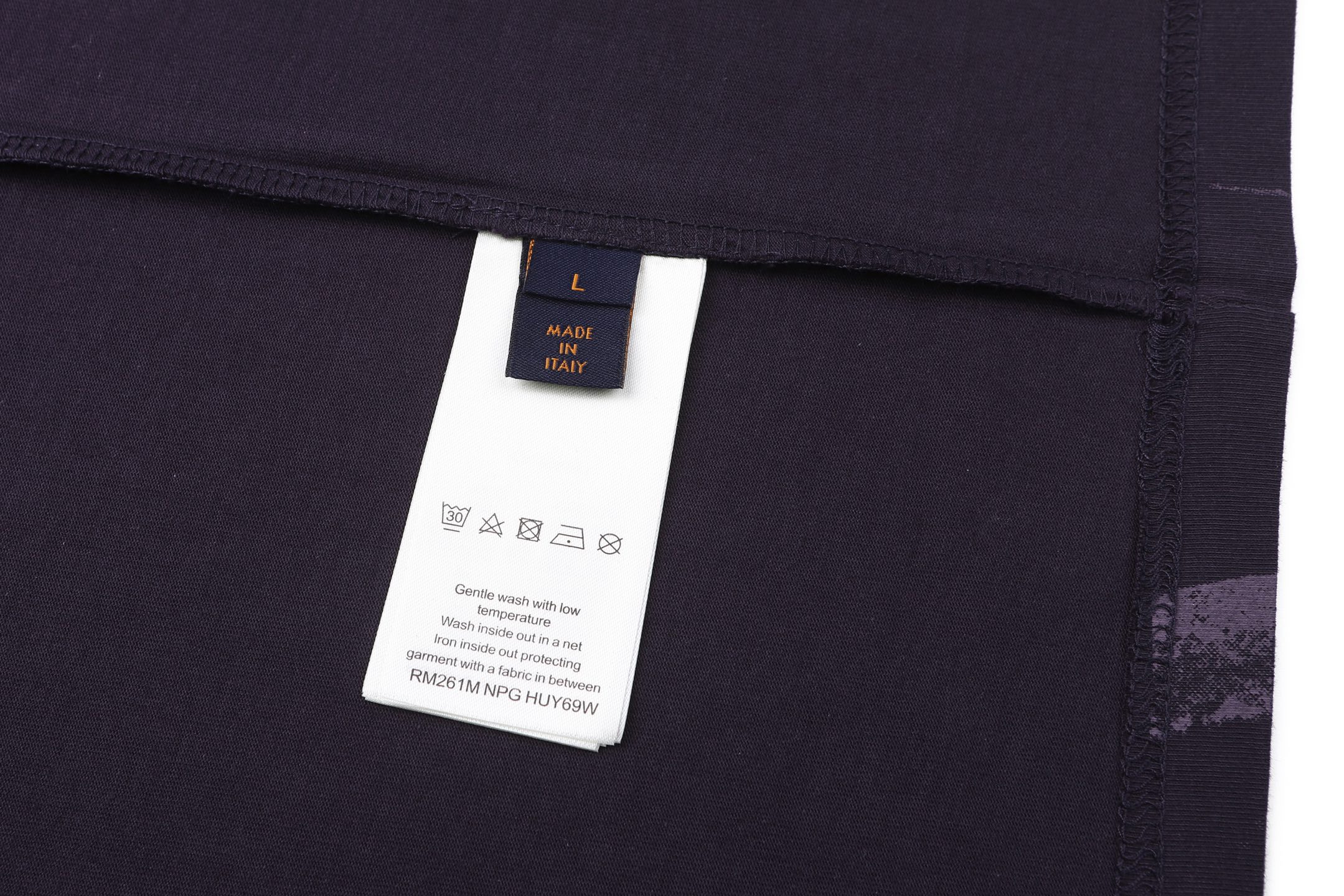 LV clothing-223