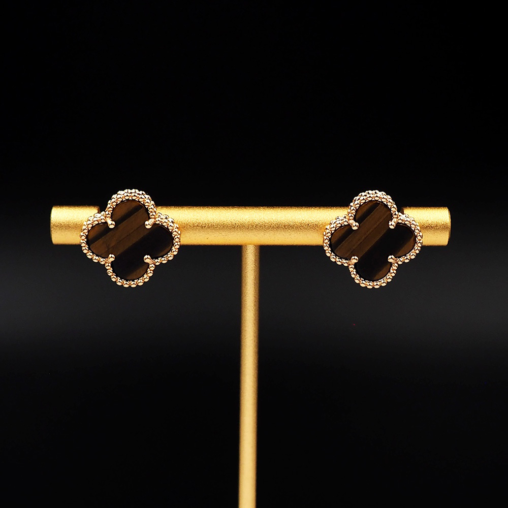 Van Cleef & Arpels earring-48