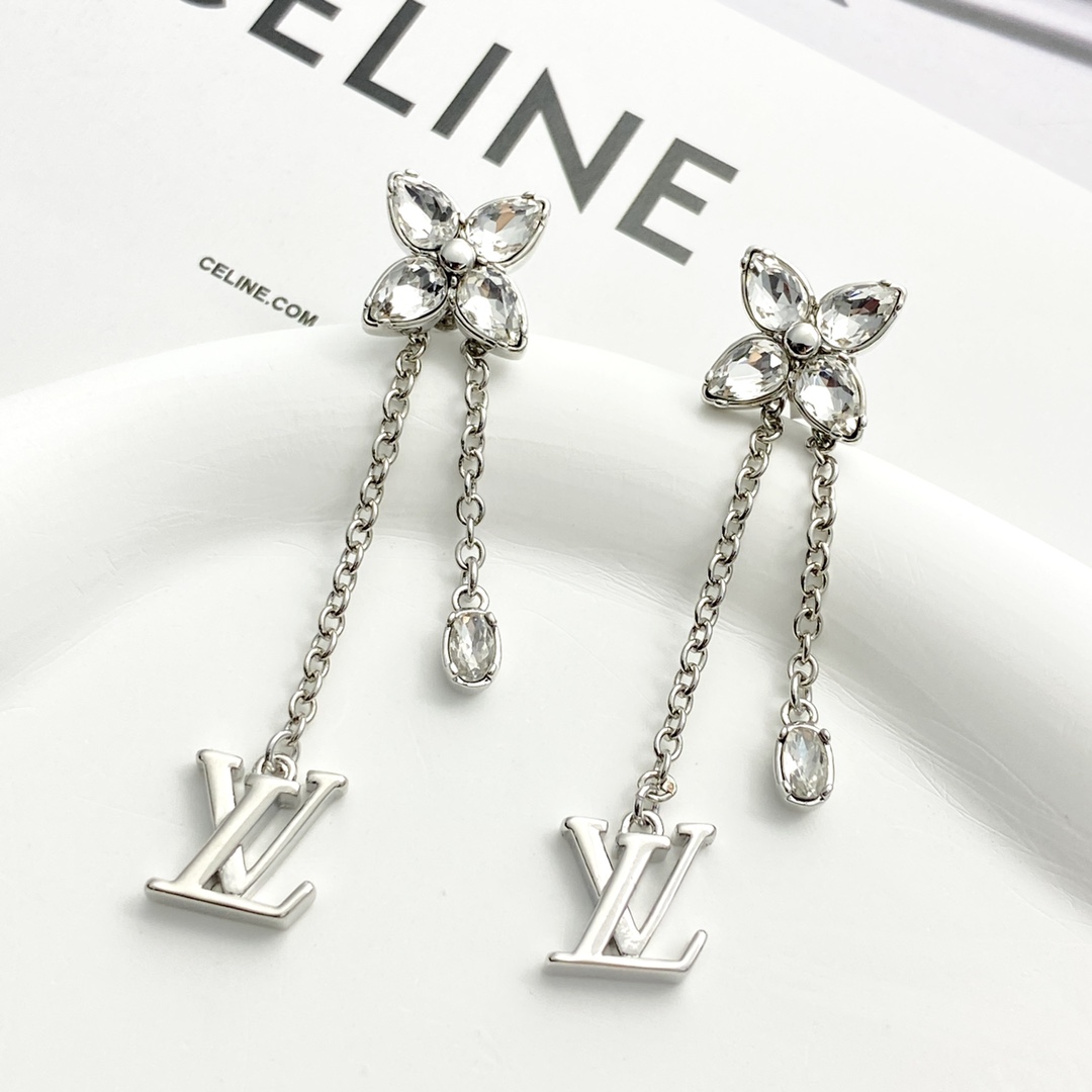 LV earrings-6